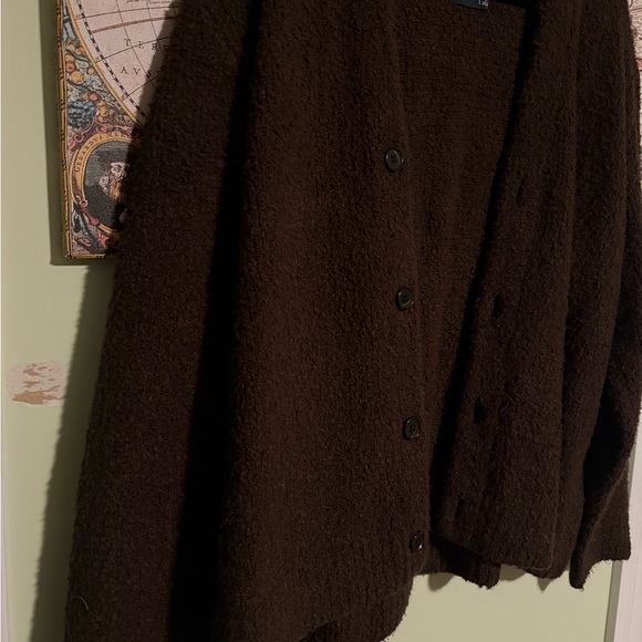 Abercrombie Boucle Cardigan - Picture 2 of 9